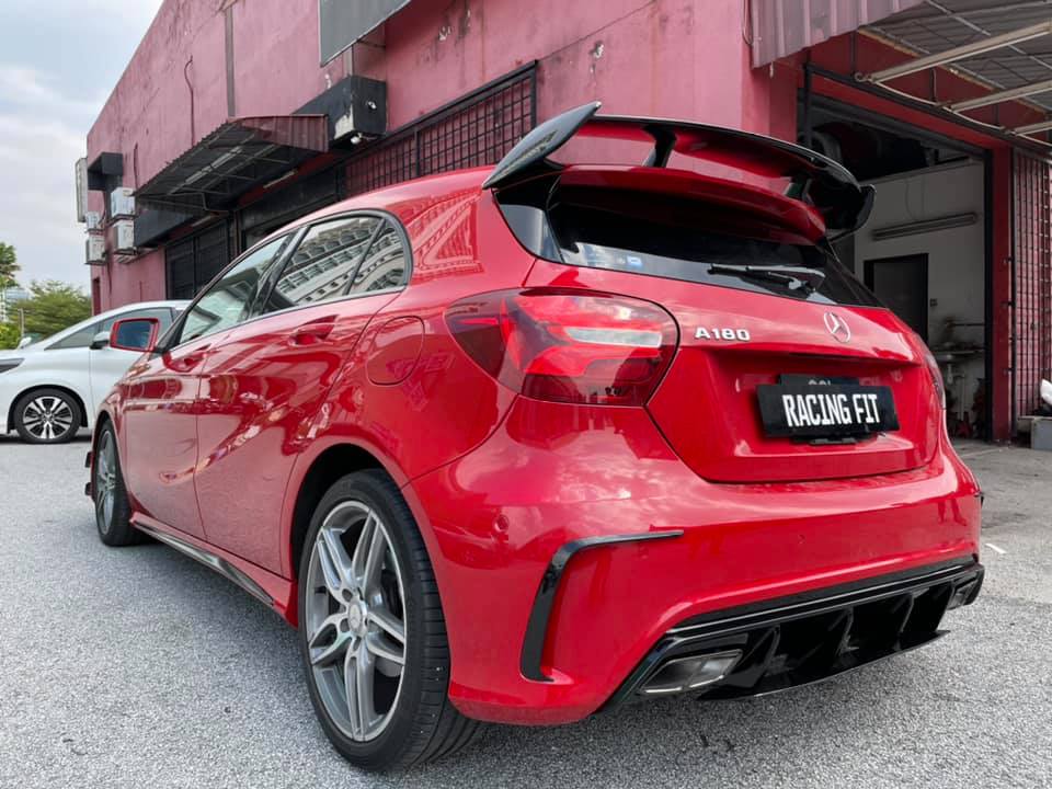 W176 A45 Facelift AMG A45 FL Bodykit